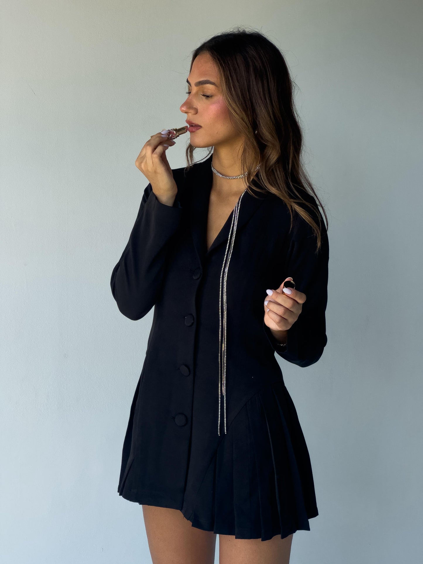 The Pleated Charm - Black